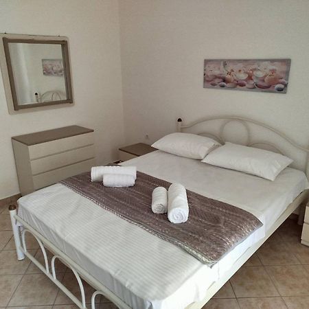 Iraklitsa Bay Apartment Nea Iraklitsa Eksteriør billede